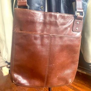 FOSSIL brown leather saddle bag